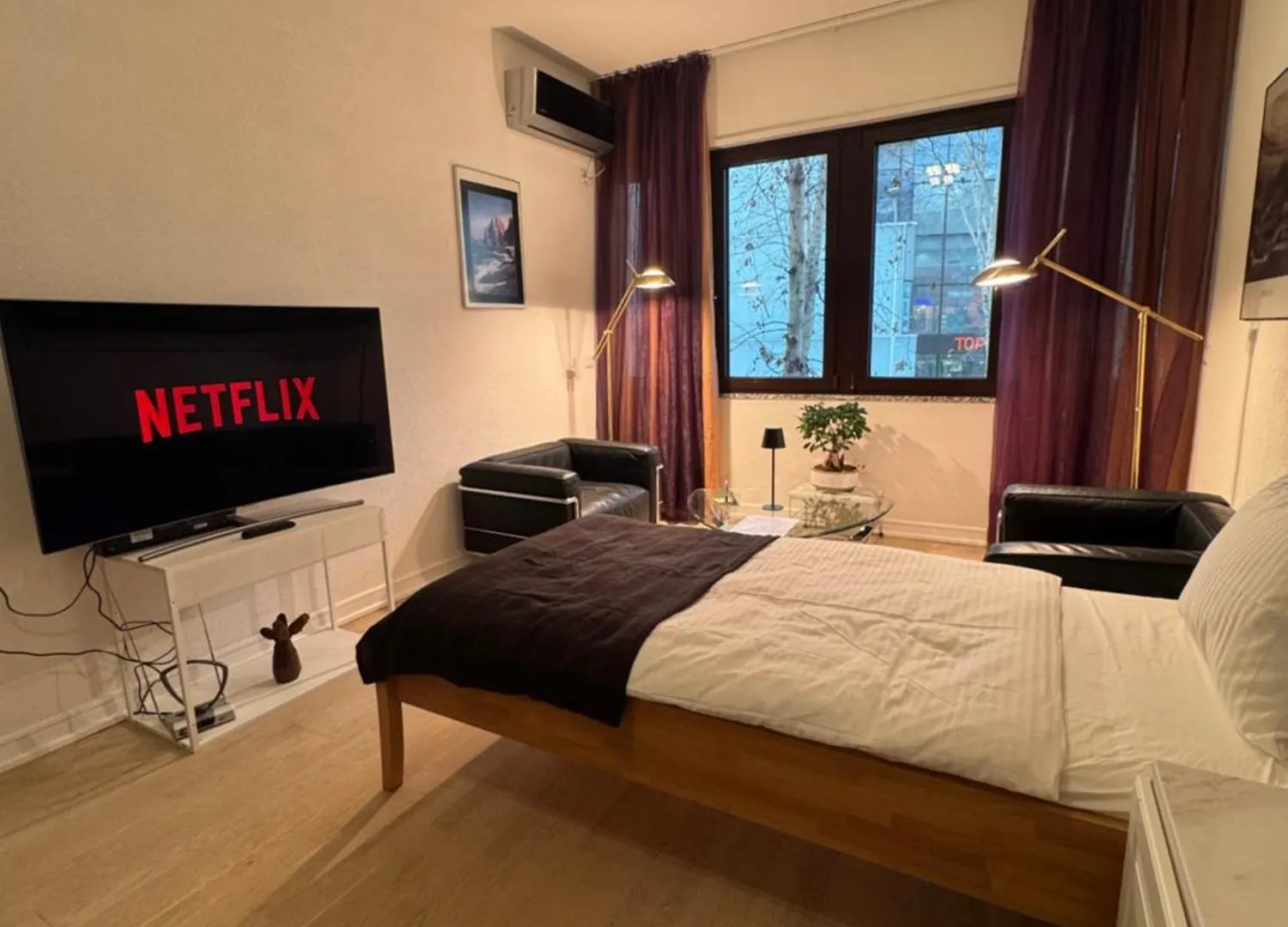 Lovely Tirana City Center Apartment 0*,  アルバニア